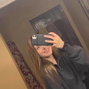 Meet your Posher, Ahilyn